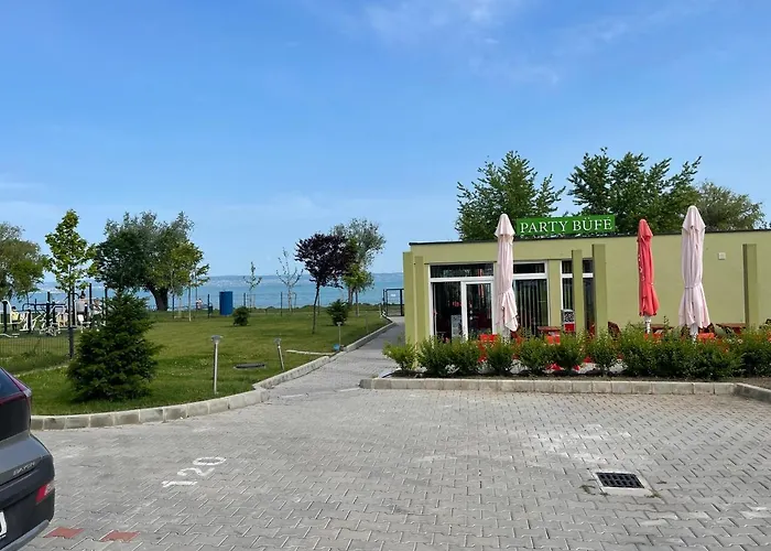 Vizparti * Siofok